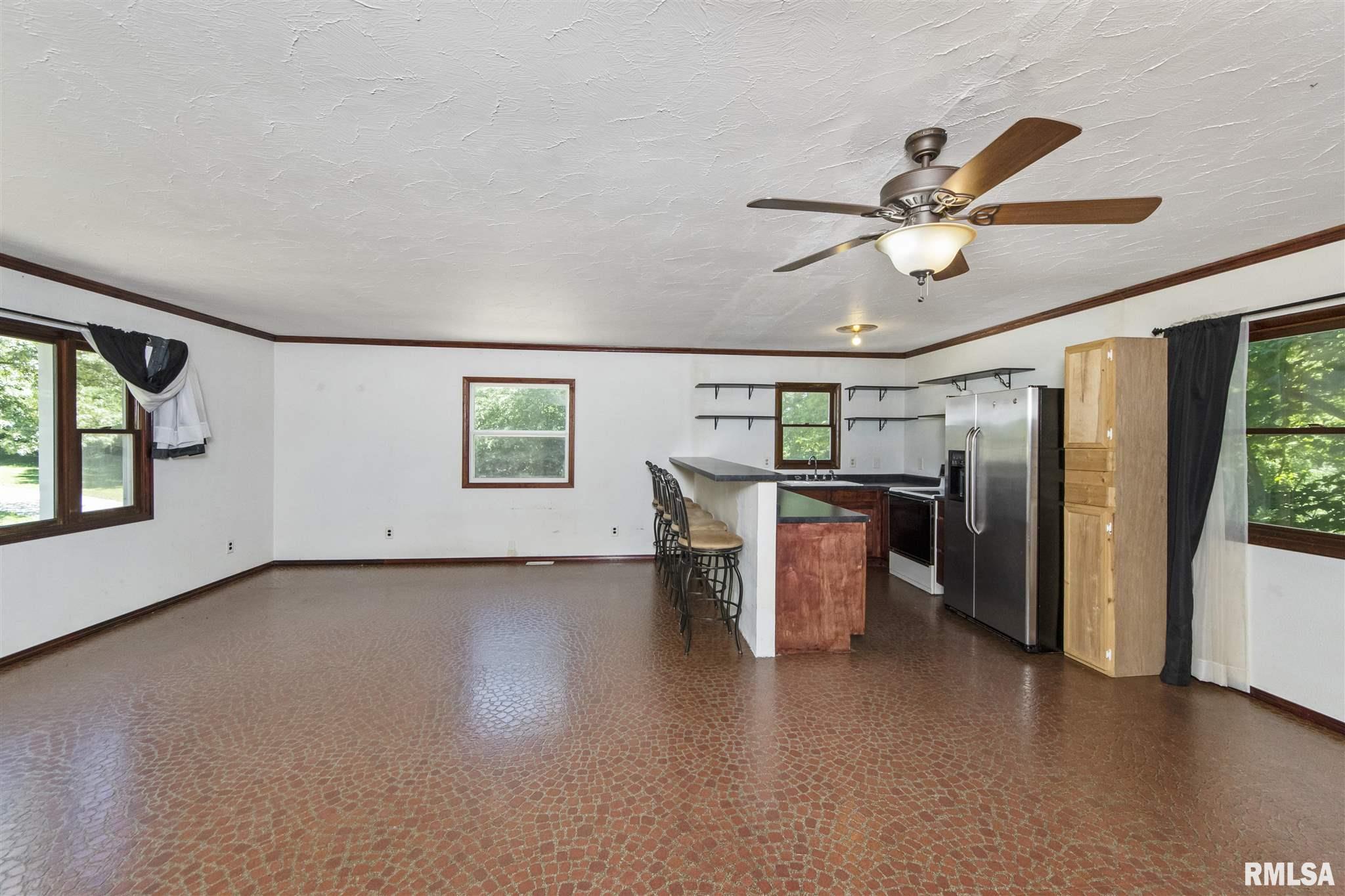 7139 Lake Road Hopedale, IL 61747 - Photo 3 of 40 Gallery Image 3