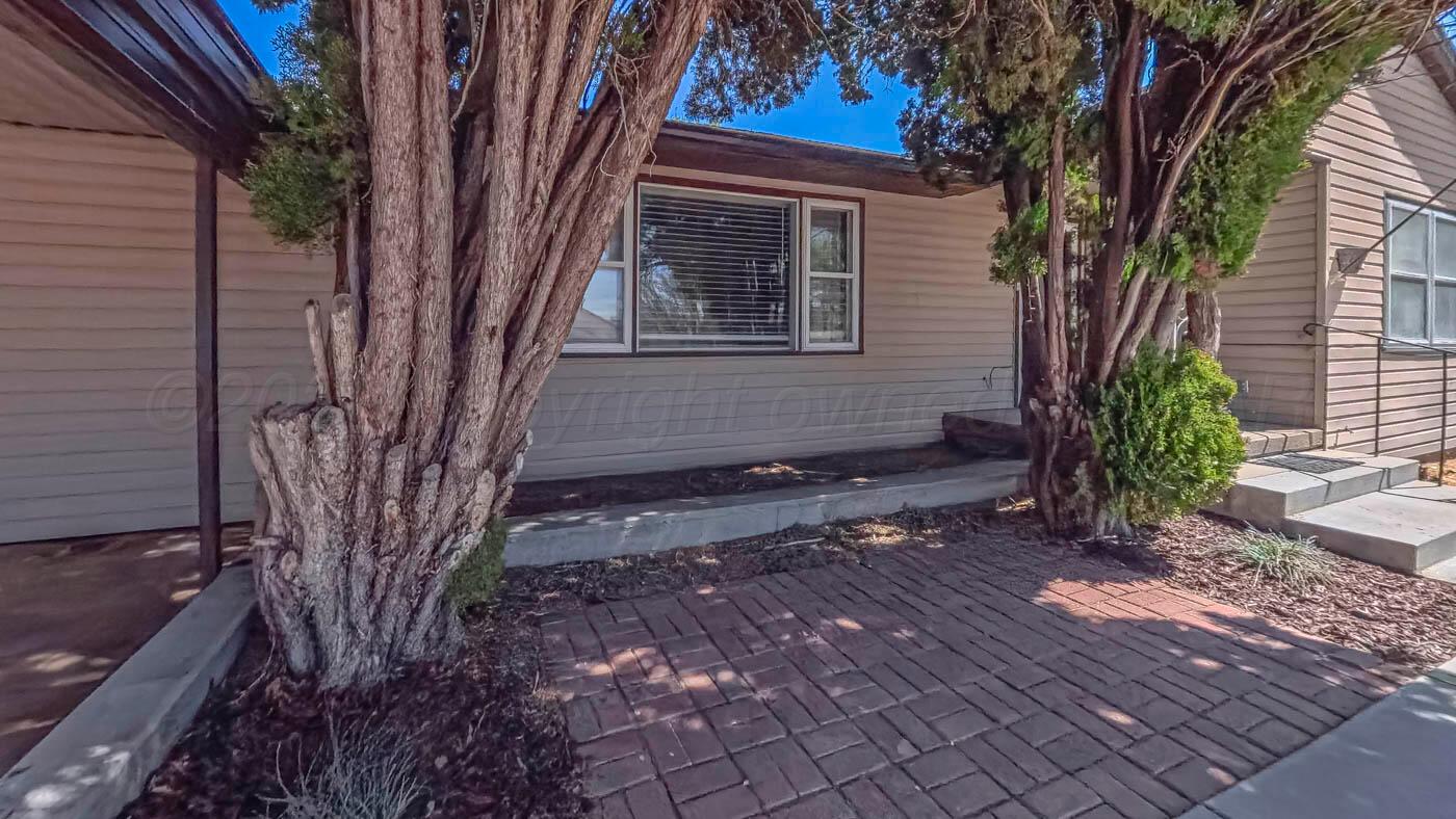 405 South Ridgeland Avenue Fritch, TX 79036 - Photo 2 of 25 img (2 of 25)