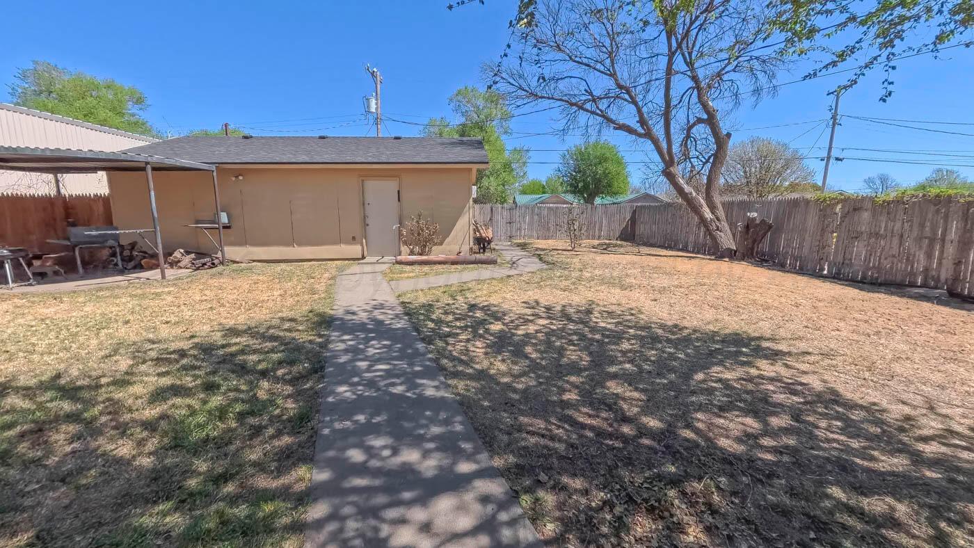 405 South Ridgeland Avenue Fritch, TX 79036 - Photo 22 of 25 img (22 of 25)