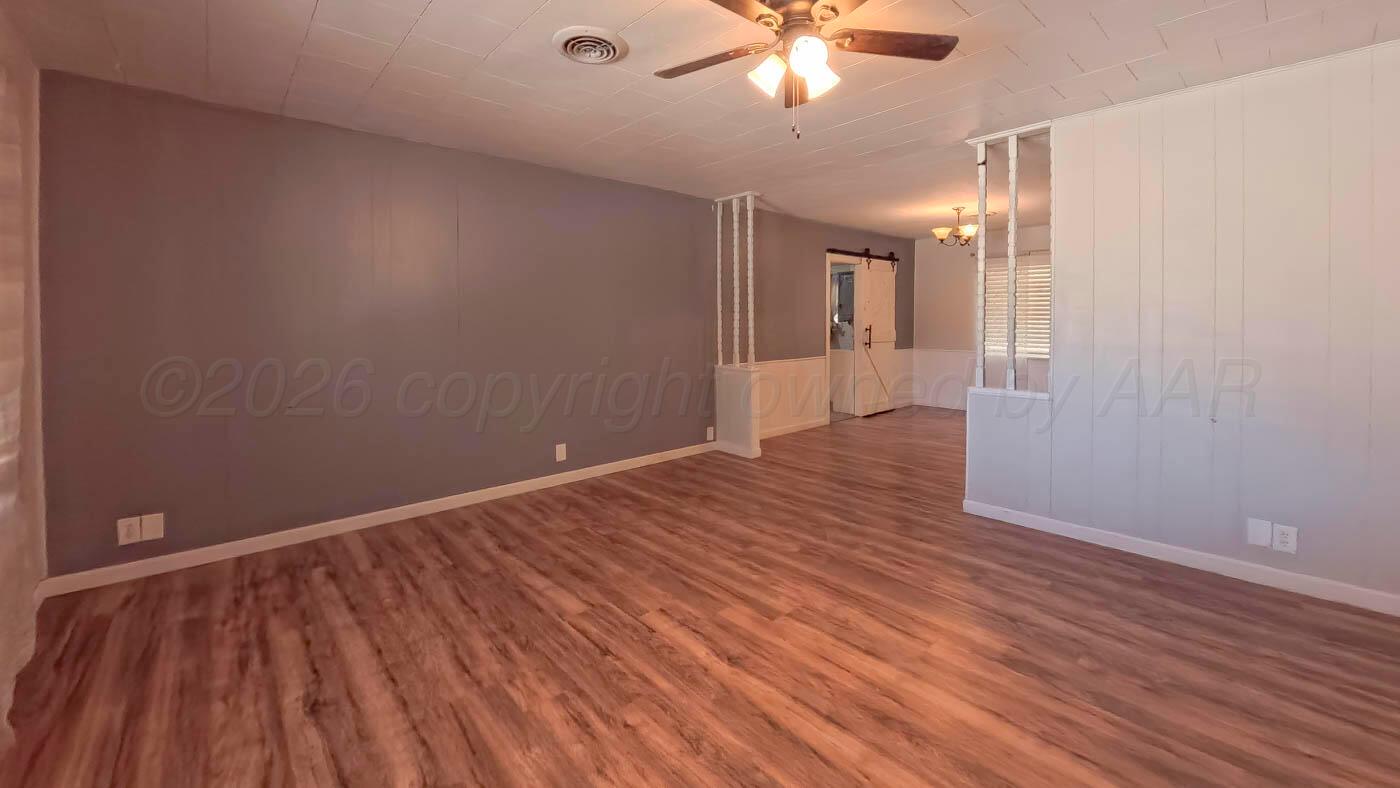 405 South Ridgeland Avenue Fritch, TX 79036 - Photo 7 of 25 img (7 of 25)