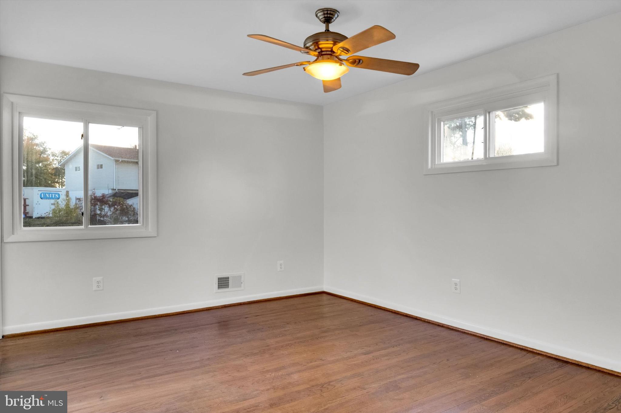 4224 Kinmount Road Lanham, MD 20706 - Photo 18 of 45 Primary Bedroom