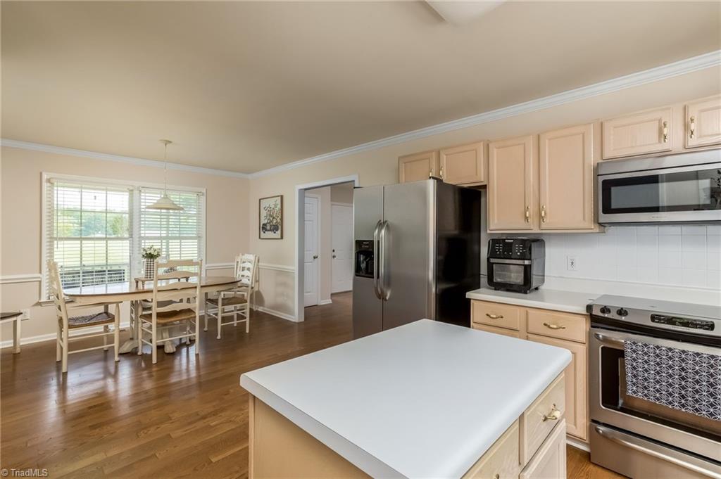1407 Oak Ridge Road Kernersville, NC 27284 - Photo 6 of 24 Gallery Image 6