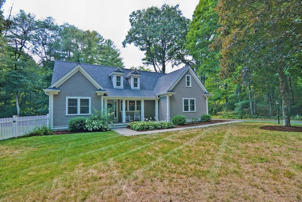9 Christian Hill Road Upton, MA 01568 - Photo 4 of 38 Gallery Image 4