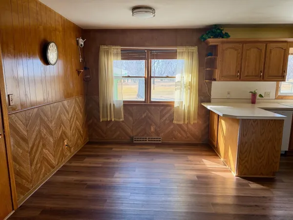 $318,000 | 1025 Pershing Boulevard, Worthington, MN 56187