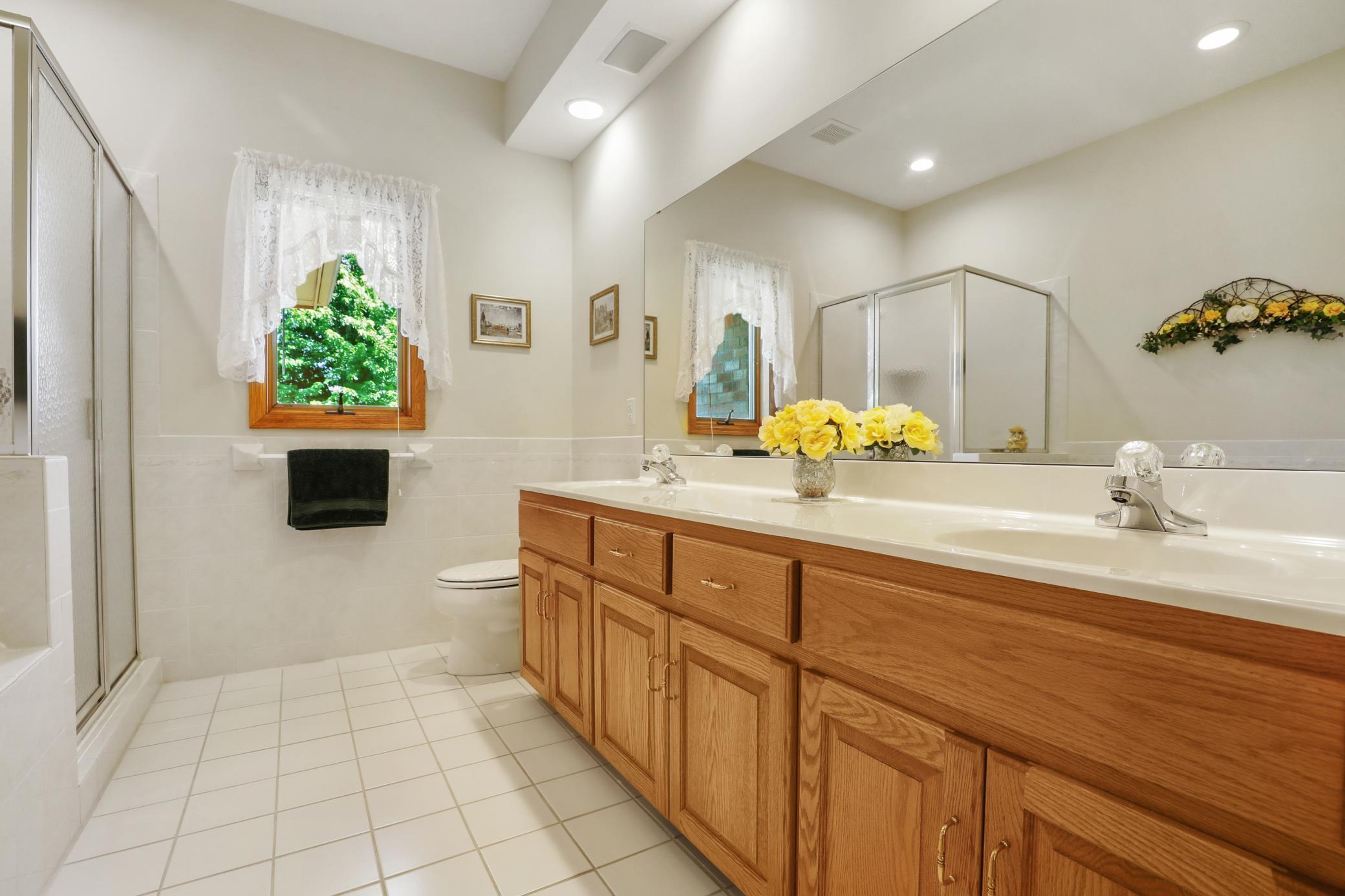 18127 Clear Spring Lane Eden Prairie, MN 55347 - Photo 18 of 60 Gallery Image 18