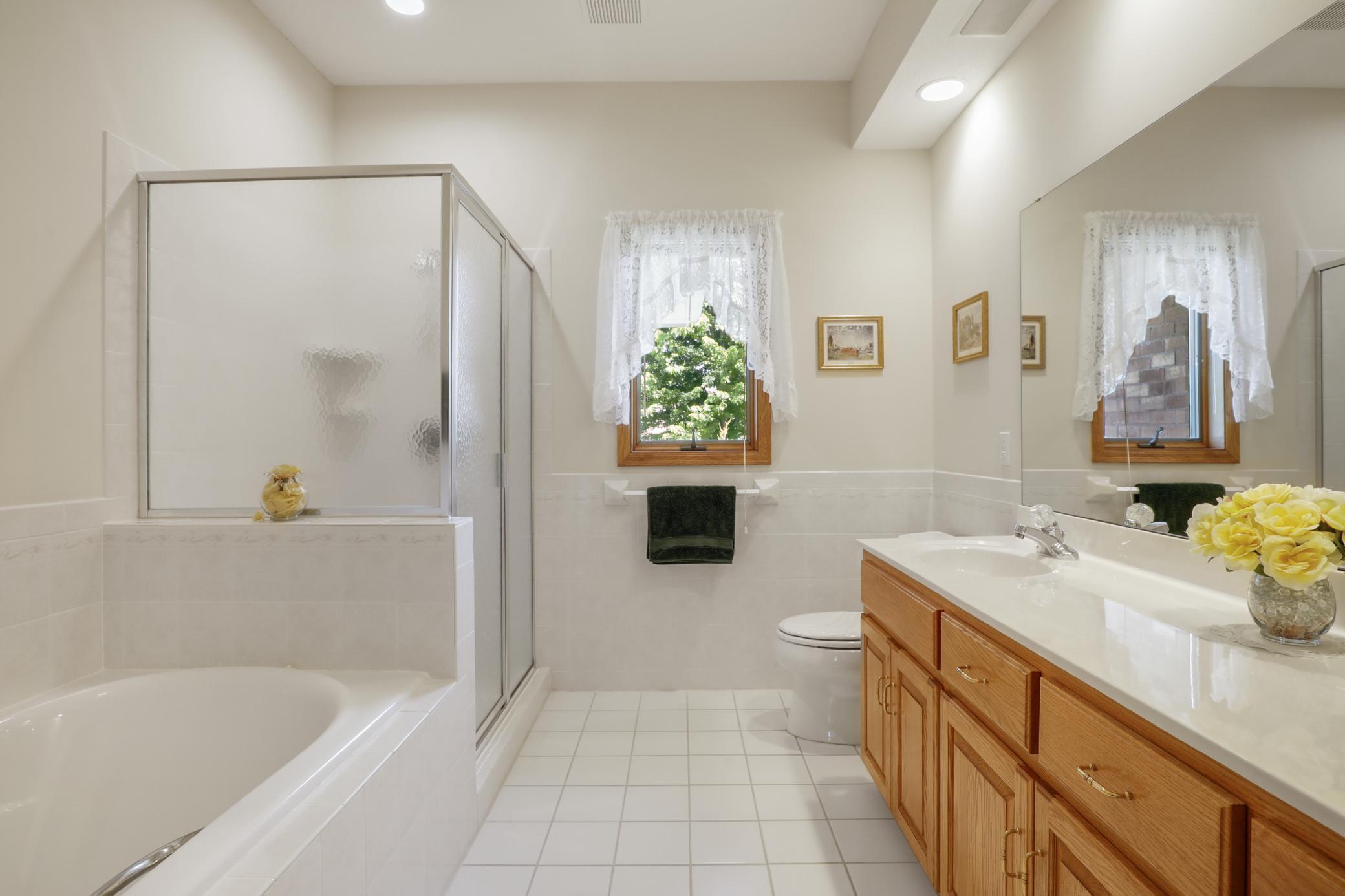 18127 Clear Spring Lane Eden Prairie, MN 55347 - Photo 19 of 60 Gallery Image 19