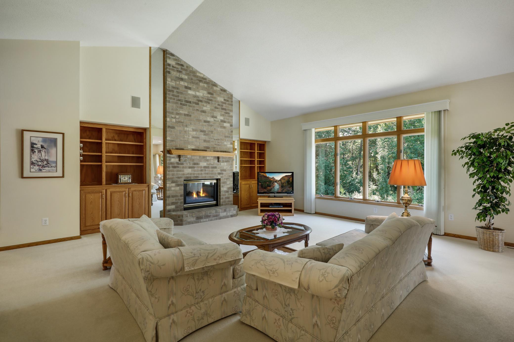 18127 Clear Spring Lane Eden Prairie, MN 55347 - Photo 5 of 60 Gallery Image 5