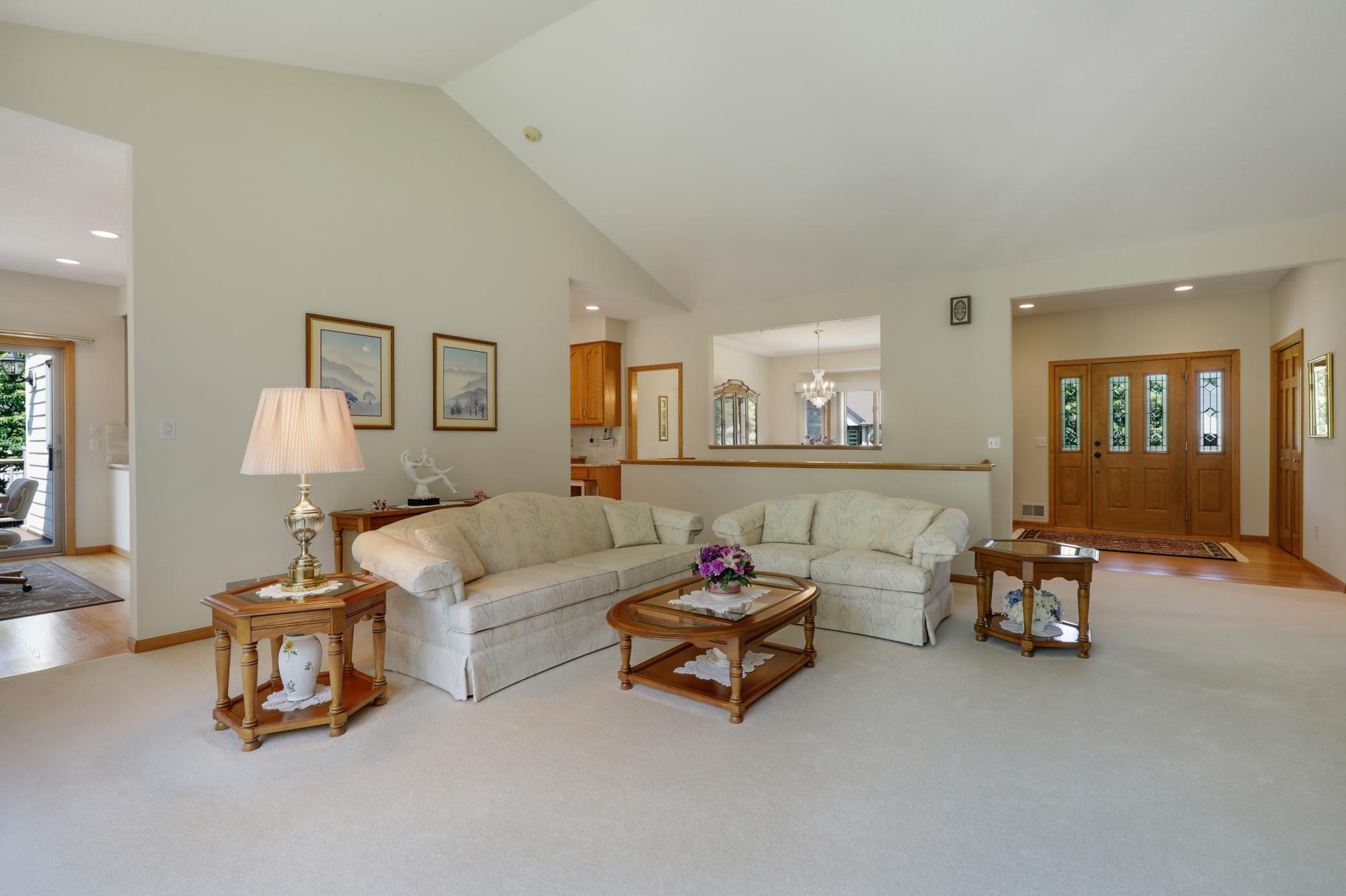 18127 Clear Spring Lane Eden Prairie, MN 55347 - Photo 6 of 60 Gallery Image 6