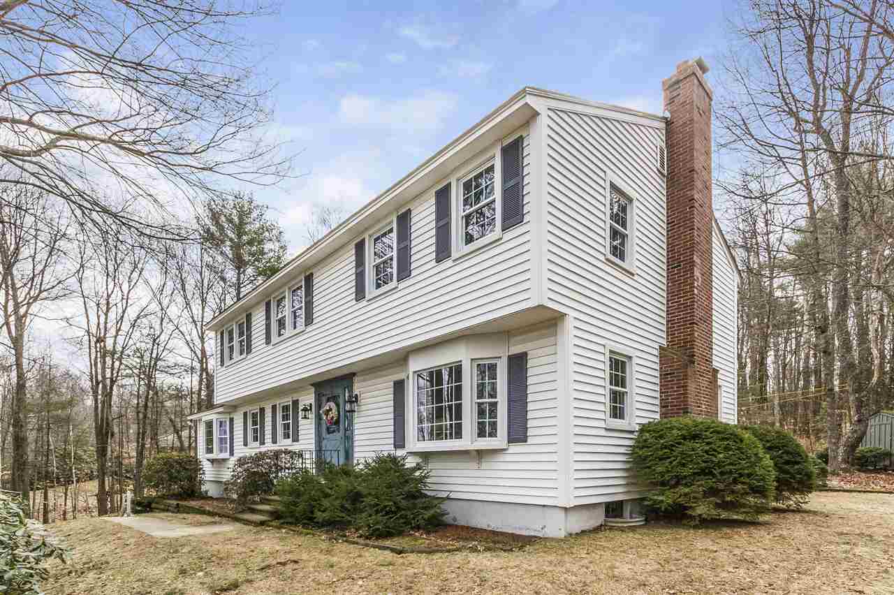 34 Clement Road Bow, NH 03304 - Photo 3 of 40