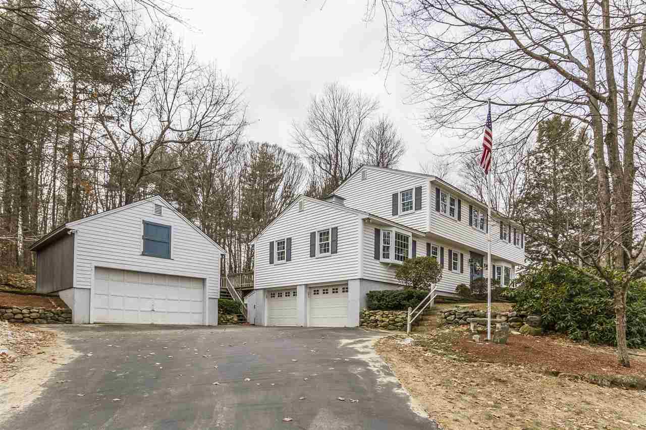 34 Clement Road Bow, NH 03304 - Photo 4 of 40