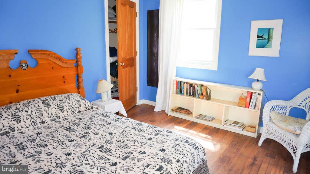 5439 Cassons Neck Road Cambridge, MD 21613 - Photo 28 of 30 Guest House Bedroom