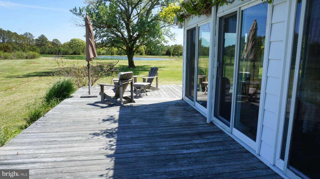 5439 Cassons Neck Road Cambridge, MD 21613 - Photo 6 of 30 Waterside Deck