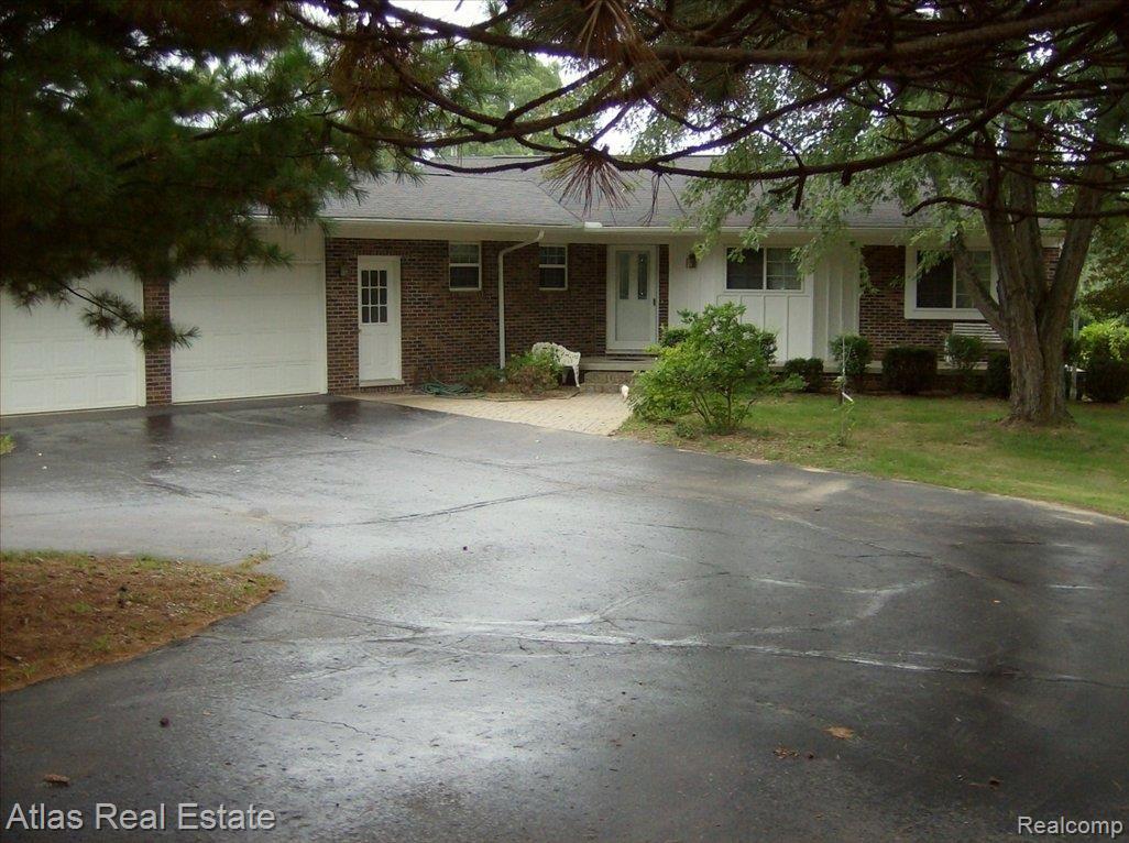 12470 Coolidge Road Goodrich, MI 48438 - Photo 1 of 10 A Frt
