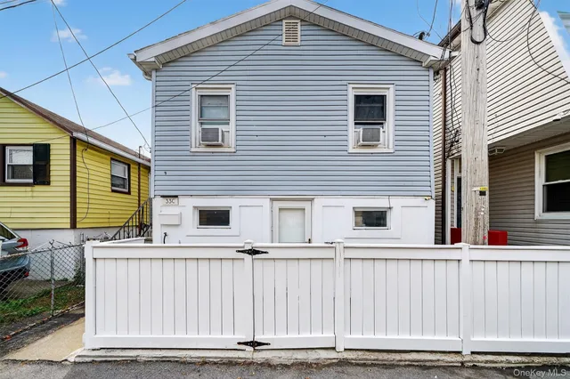 a side view of a house