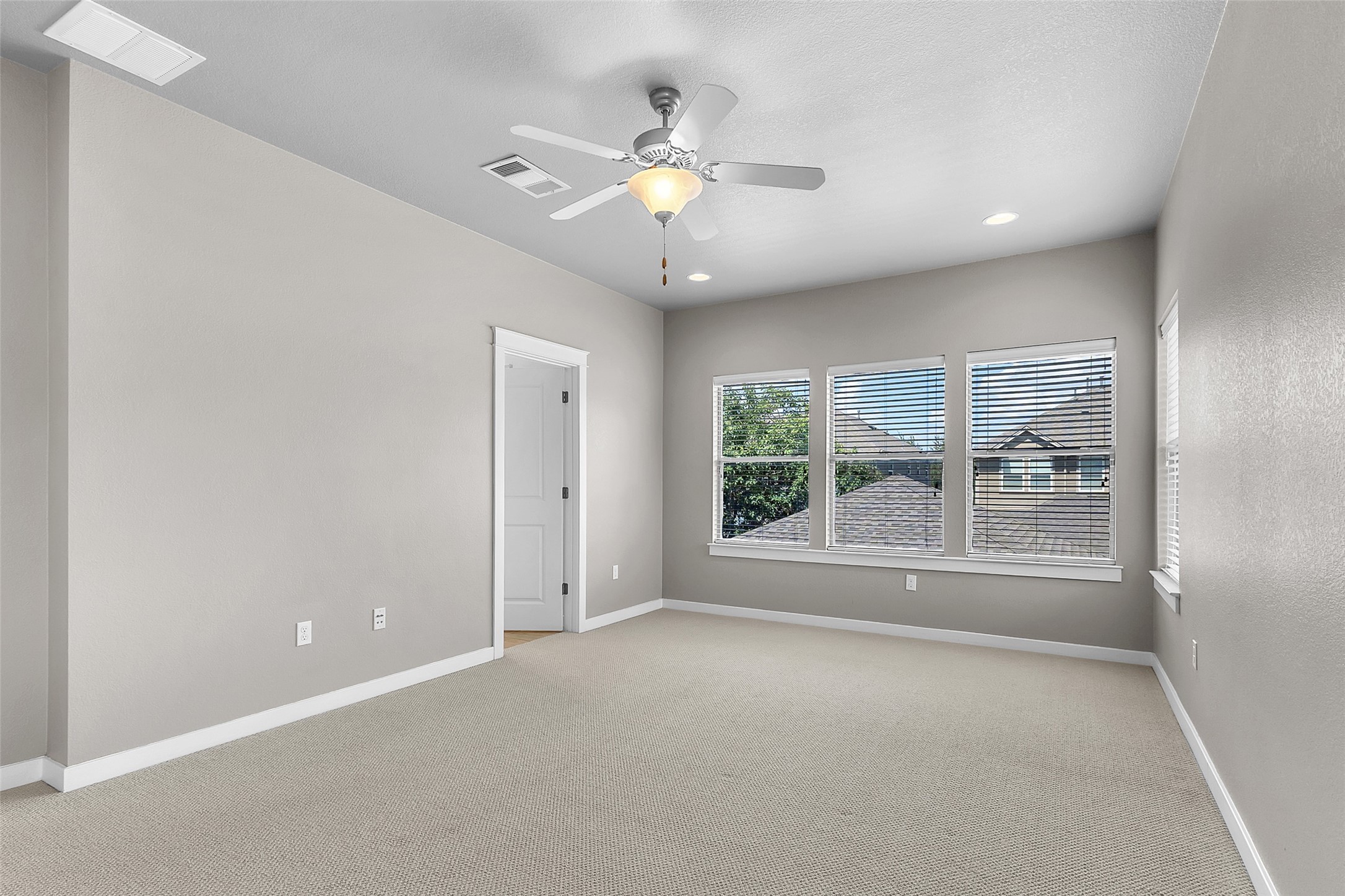 4113 Threadgill Street Austin, TX 78723 - Photo 17 of 33