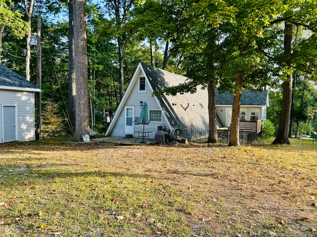 $260,000 | 952 West Kamleifer Drive, Nineveh, IN 46164