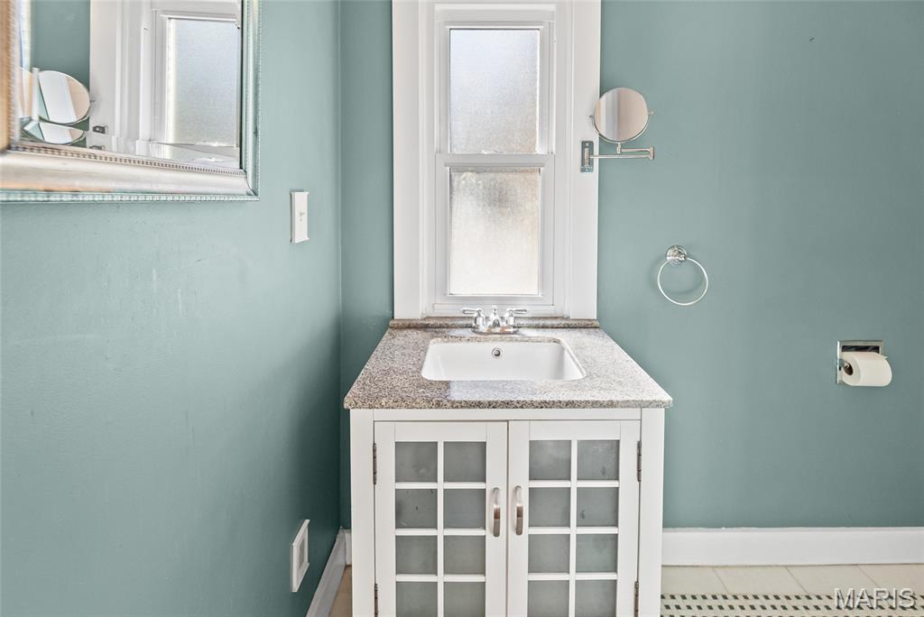 1009 Danforth Street Alton, IL 62002 - Photo 24 of 55