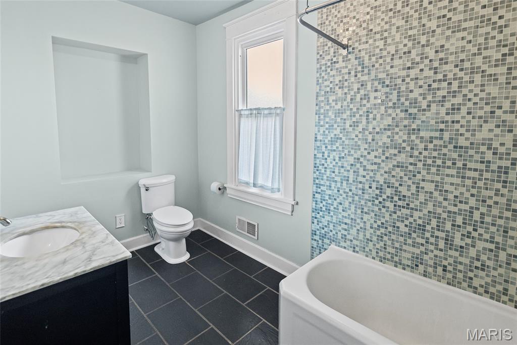 1009 Danforth Street Alton, IL 62002 - Photo 38 of 55