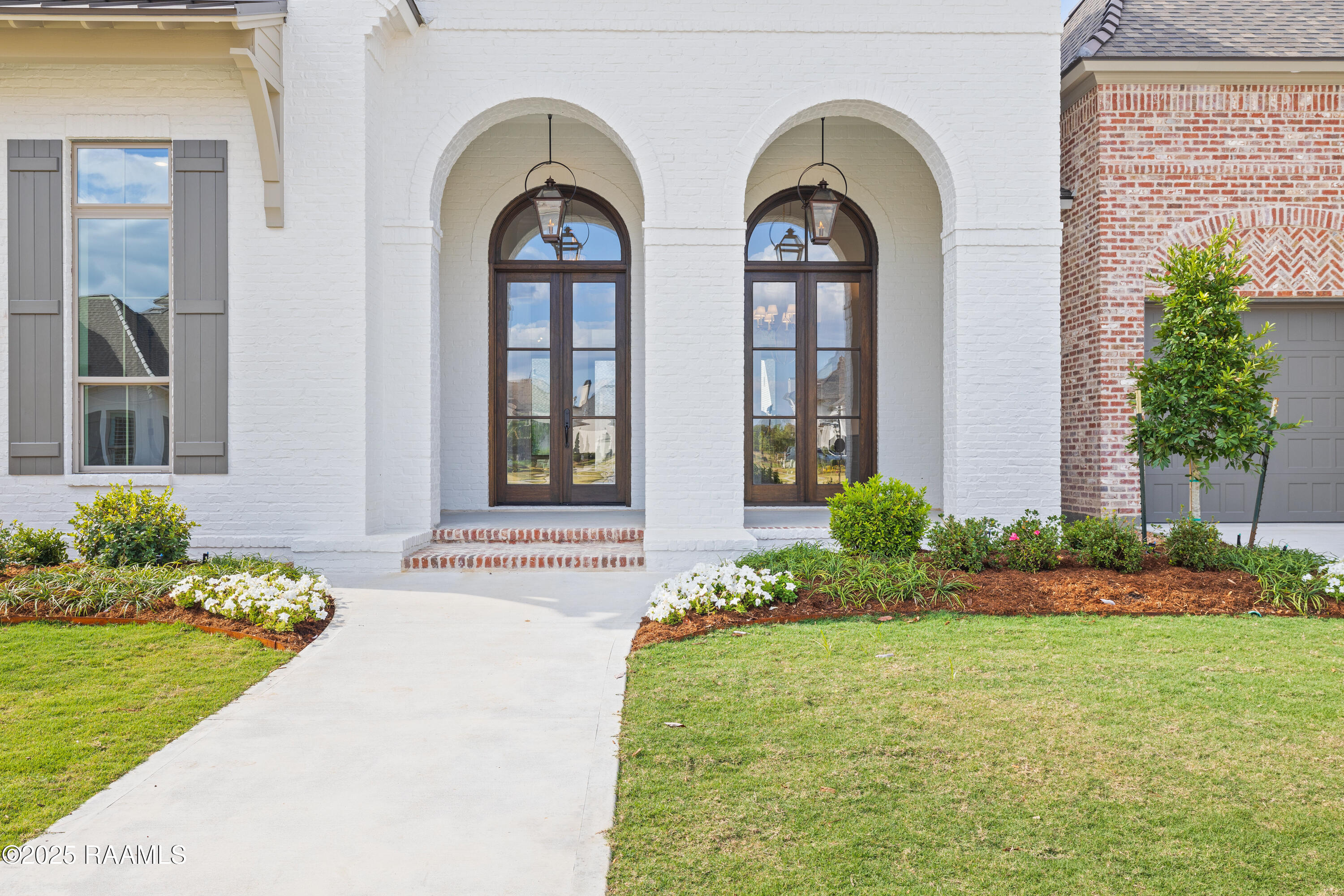 221 Rue De La Rochelle Broussard, LA 70518 - Photo 2 of 54 221 Rue De La Rochelle-2