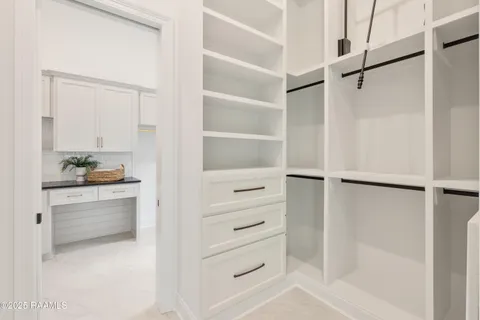 $890,000 | 221 Rue De La Rochelle, Broussard, LA 70518