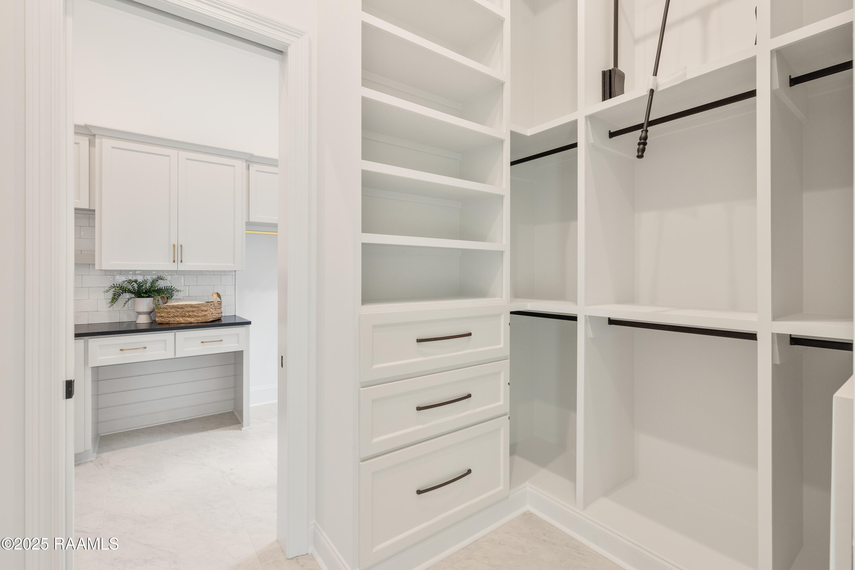 221 Rue De La Rochelle Broussard, LA 70518 - Photo 30 of 54 221 Rue De La Rochelle-36