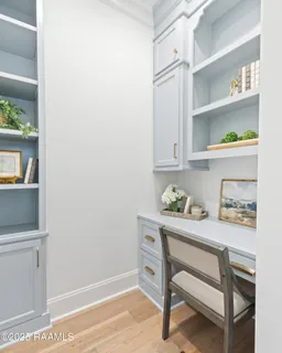 $890,000 | 221 Rue De La Rochelle, Broussard, LA 70518