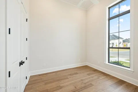 $890,000 | 221 Rue De La Rochelle, Broussard, LA 70518