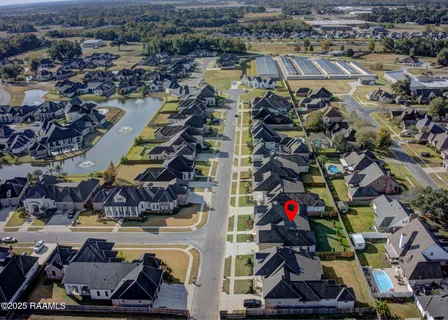 $890,000 | 221 Rue De La Rochelle, Broussard, LA 70518