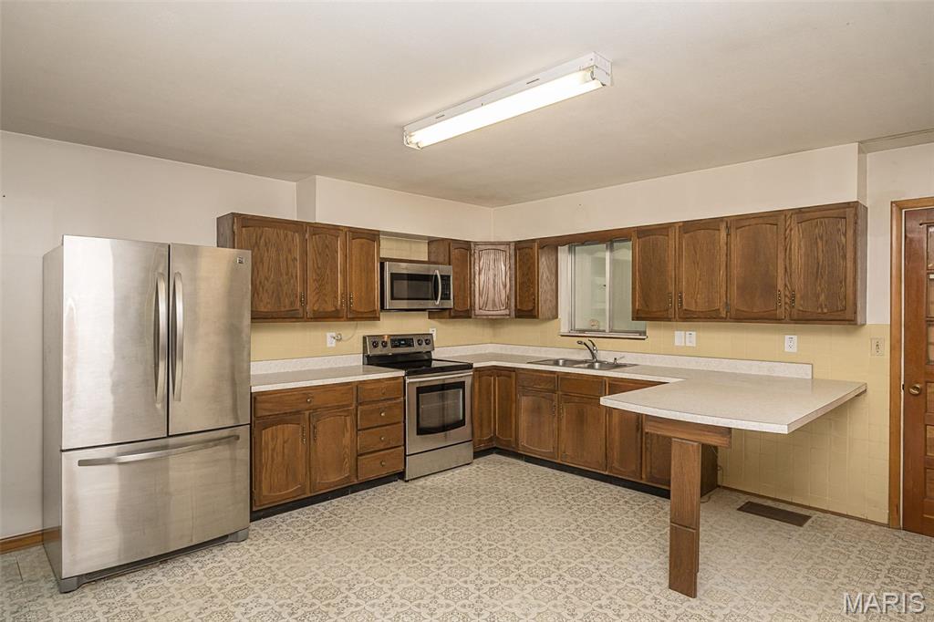 3037 Upper Moss Hollow Road Barnhart, MO 63012 - Photo 12 of 73