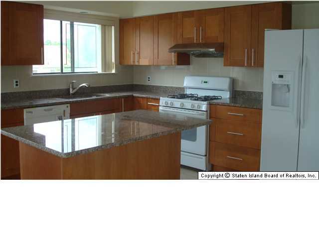 70 Green Valley Road Staten Island, NY 10312 - Photo 6 of 7 Additional Photo
