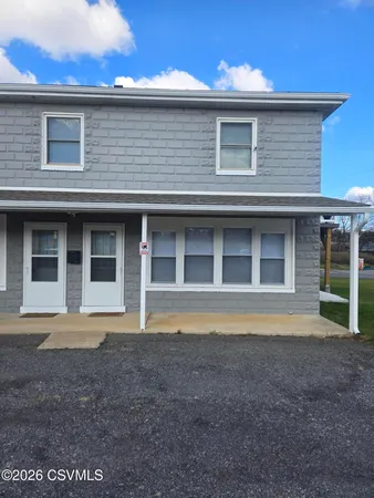 $1,275 | 15 White Block Studio, Selinsgrove, PA 17870