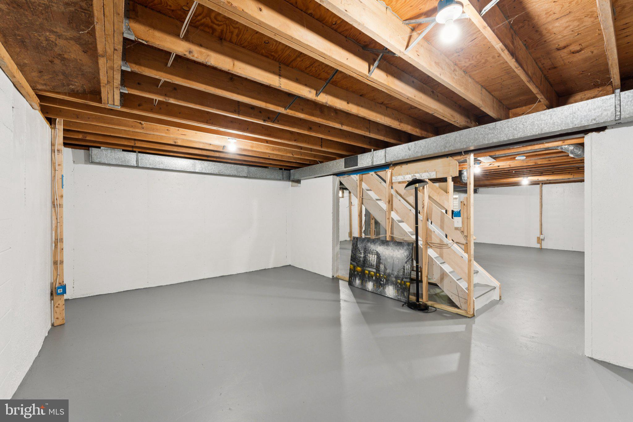 11234 Hunting Horn Lane Reston, VA 20191 - Photo 35 of 44 a view of an empty room