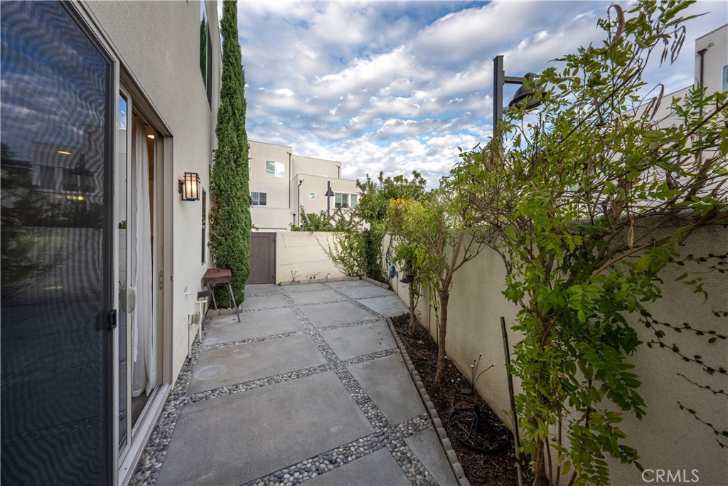 177 Frame Irvine, CA 92618 - Photo 18 of 40