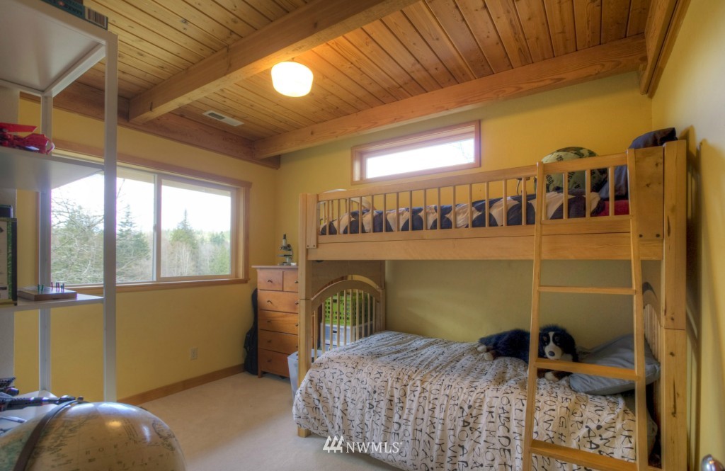 8911 Frost Road Sumas, WA 98295 - Photo 12 of 24