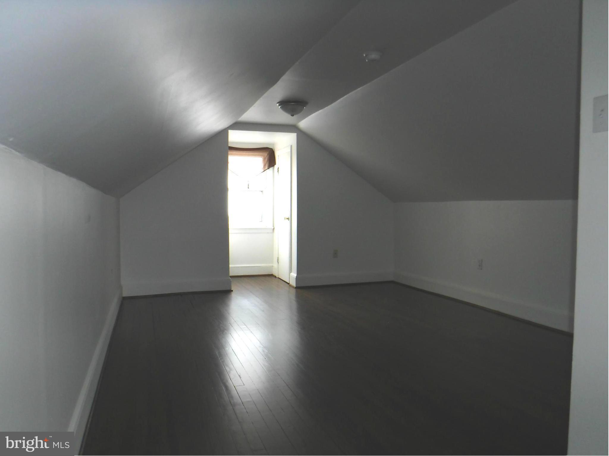 11300 Marbern Road Hagerstown, MD 21740 - Photo 18 of 26 3rd Bedroom