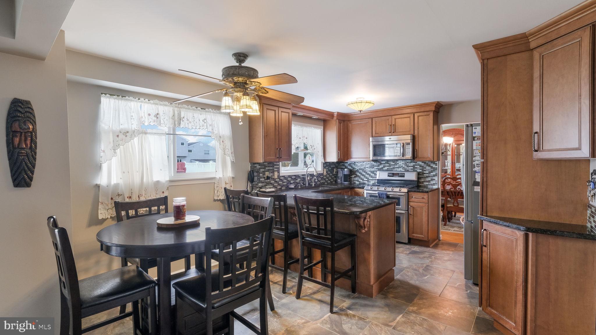 1051 Valley Road Warminster, PA 18974 - Photo 3 of 20 ENJOY THE EAT-IN-KITCHEN