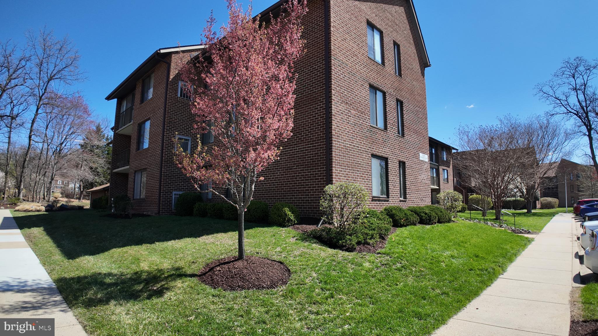 15311 Beaverbrook Court, Unit 903B Silver Spring, MD 20906 - Photo 4 of 36