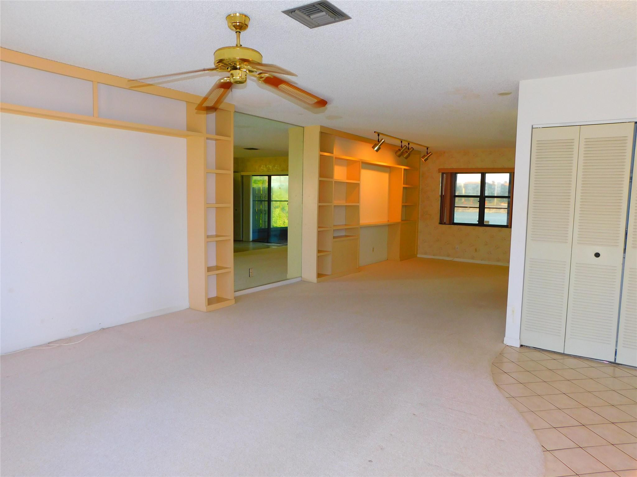 3370 Beau Rivage Drive, Unit 2A Pompano Beach, FL 33064 - Photo 20 of 40 Photo 19