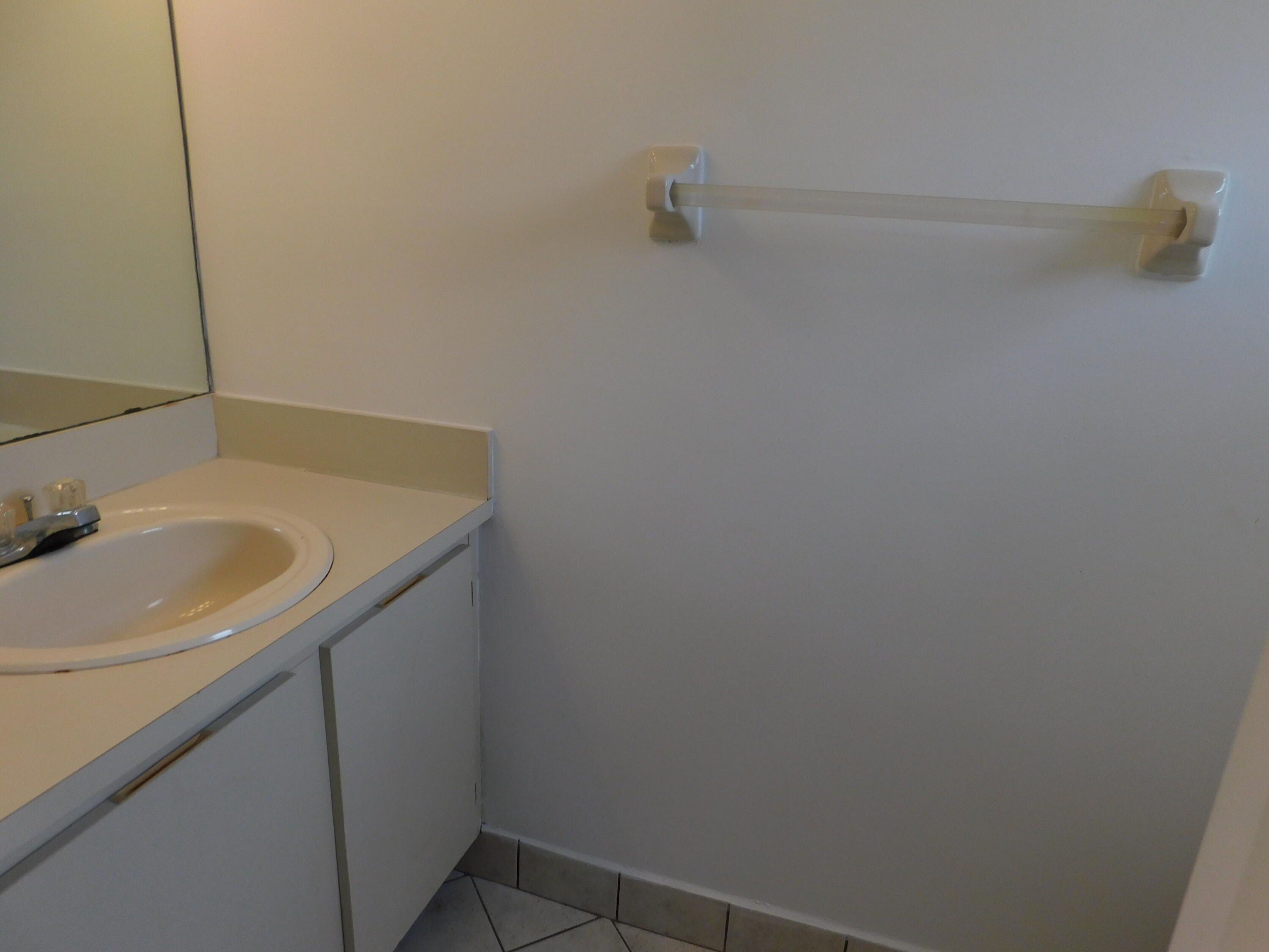 3370 Beau Rivage Drive, Unit 2A Pompano Beach, FL 33064 - Photo 4 of 40 DSCN4578