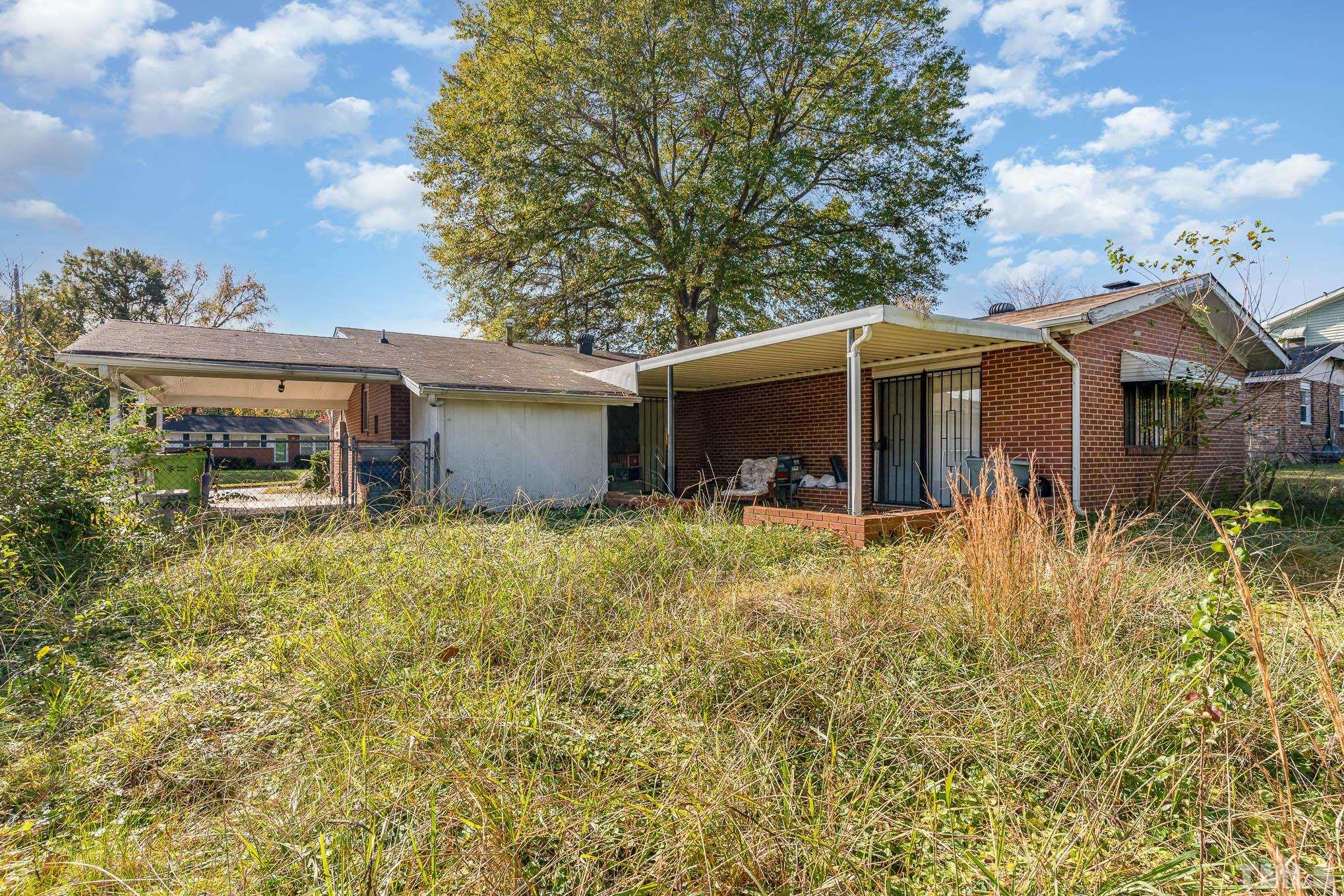 843 Hadley Road Raleigh, NC 27610 - Photo 25 of 28 front view of a house with a yard