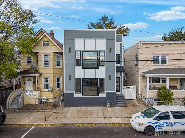 $625,000 | 404 Washington Street, Perth Amboy, NJ 08861