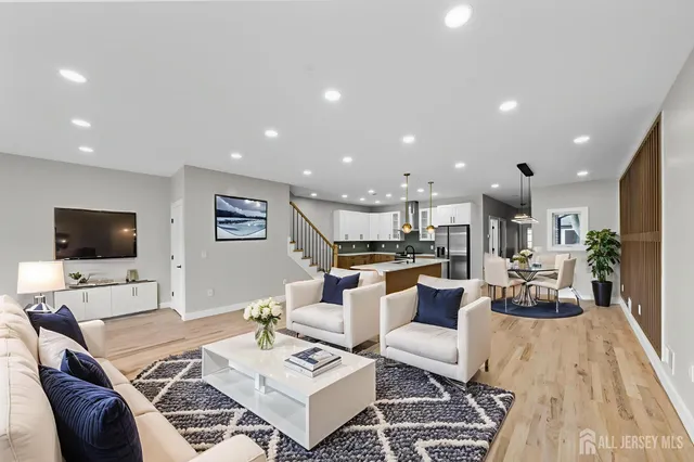 $610,000 | 404 Washington Street, Perth Amboy, NJ 08861