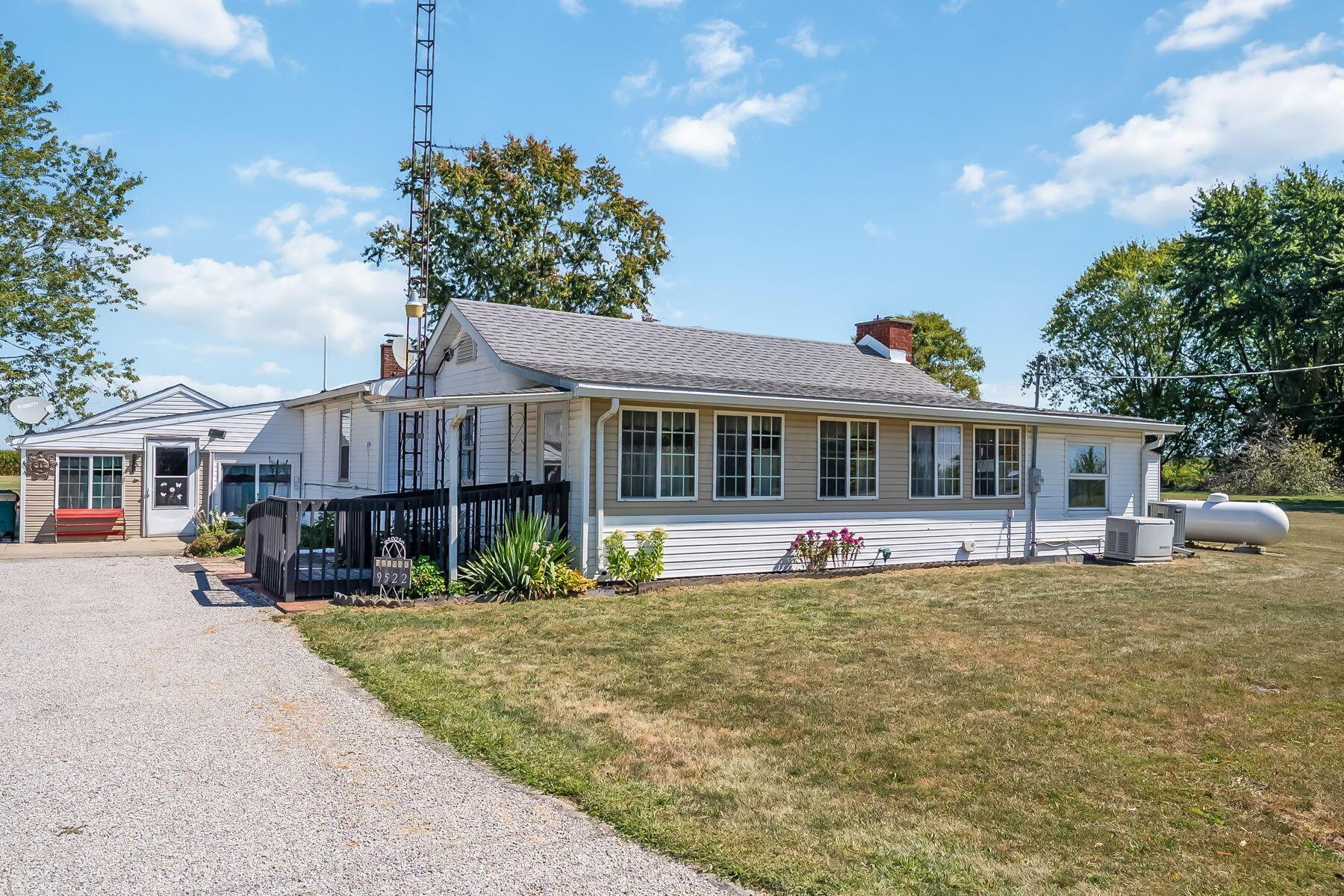 9522 Smith Road Ashley, OH 43003 - Photo 2 of 56 9522 Smith Rd
