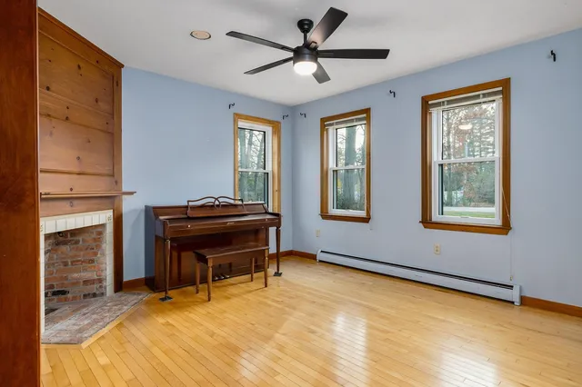 $599,900 | 8 River Bend Circle, Exeter, NH 03833