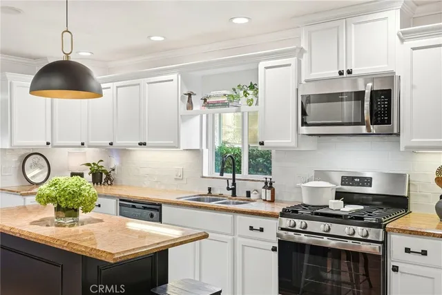 $1,025,000 | 4802 Briercrest Avenue, Lakewood, CA 90713