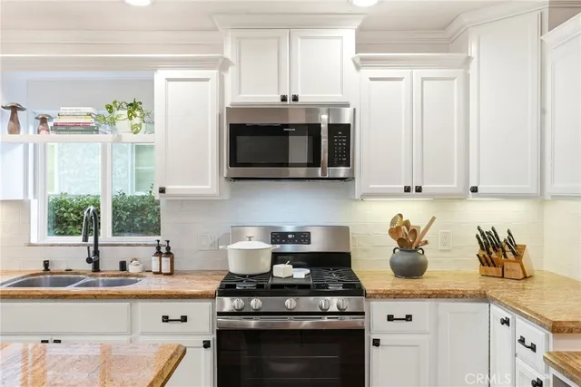 $1,025,000 | 4802 Briercrest Avenue, Lakewood, CA 90713