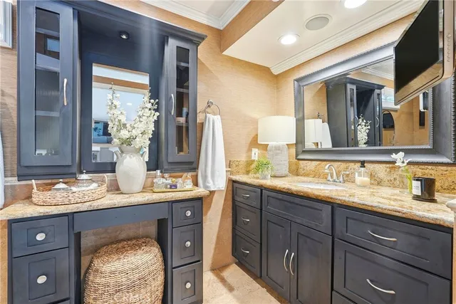 $1,025,000 | 4802 Briercrest Avenue, Lakewood, CA 90713