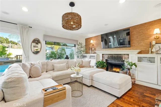 $1,025,000 | 4802 Briercrest Avenue, Lakewood, CA 90713