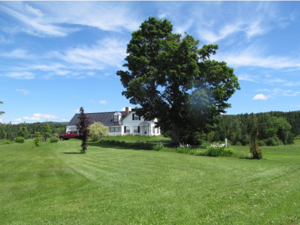 918 Golf Links Road Colebrook, NH 03576 - Photo 2 of 24