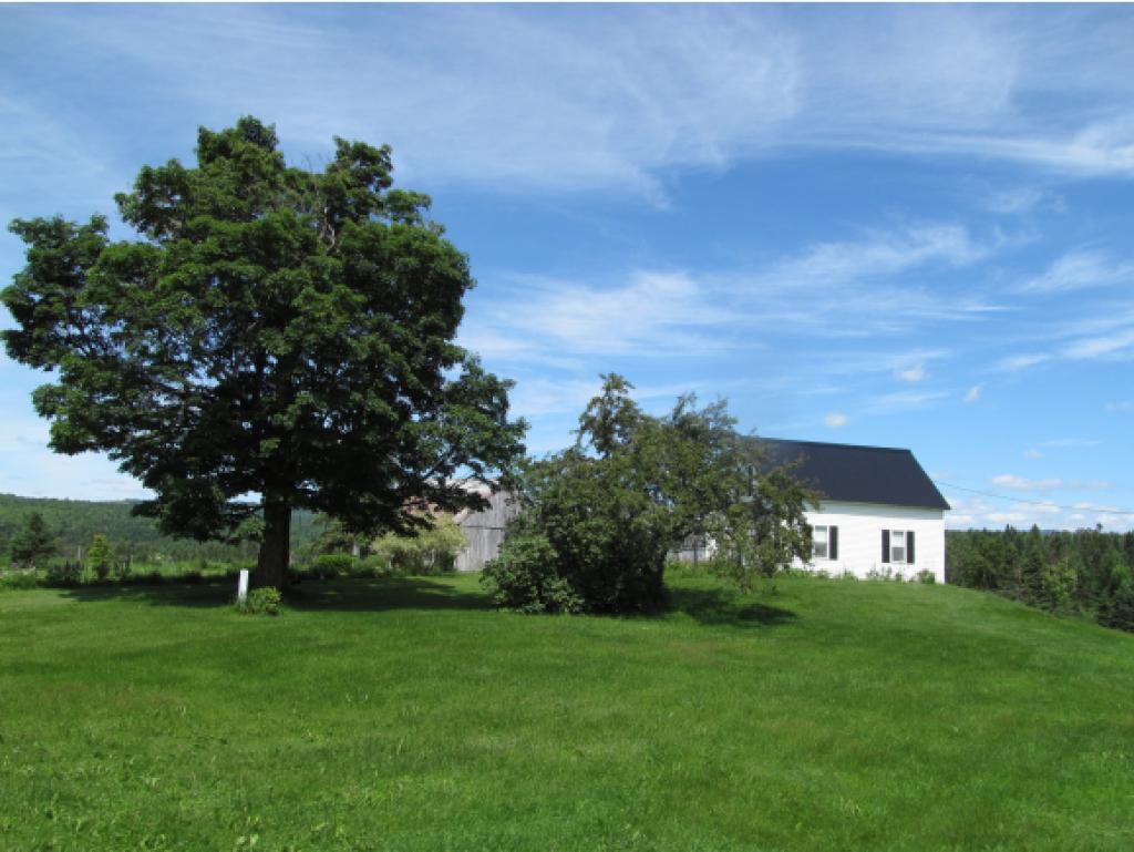 918 Golf Links Road Colebrook, NH 03576 - Photo 5 of 24